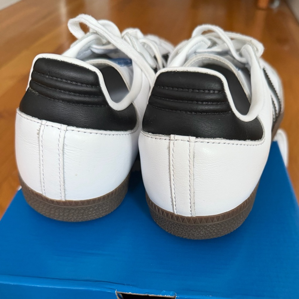 adidas Samba Leather Sneakers in White and Black with Suede Toe, great condition - Picture 3 of 5